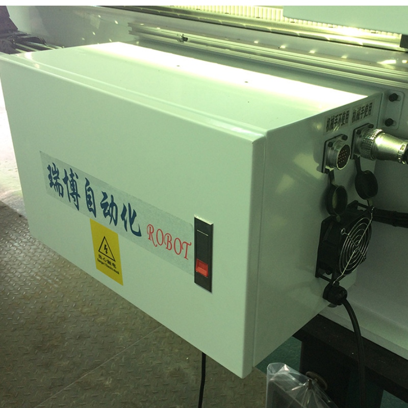 Kina injektion robot vandret dobbeltarm manipulator producent