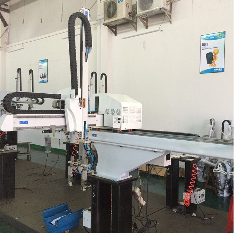 To-akset AC servodrev industriel robotmanipulatorproducent